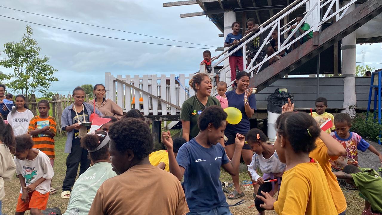 kegiatan papua paradise center